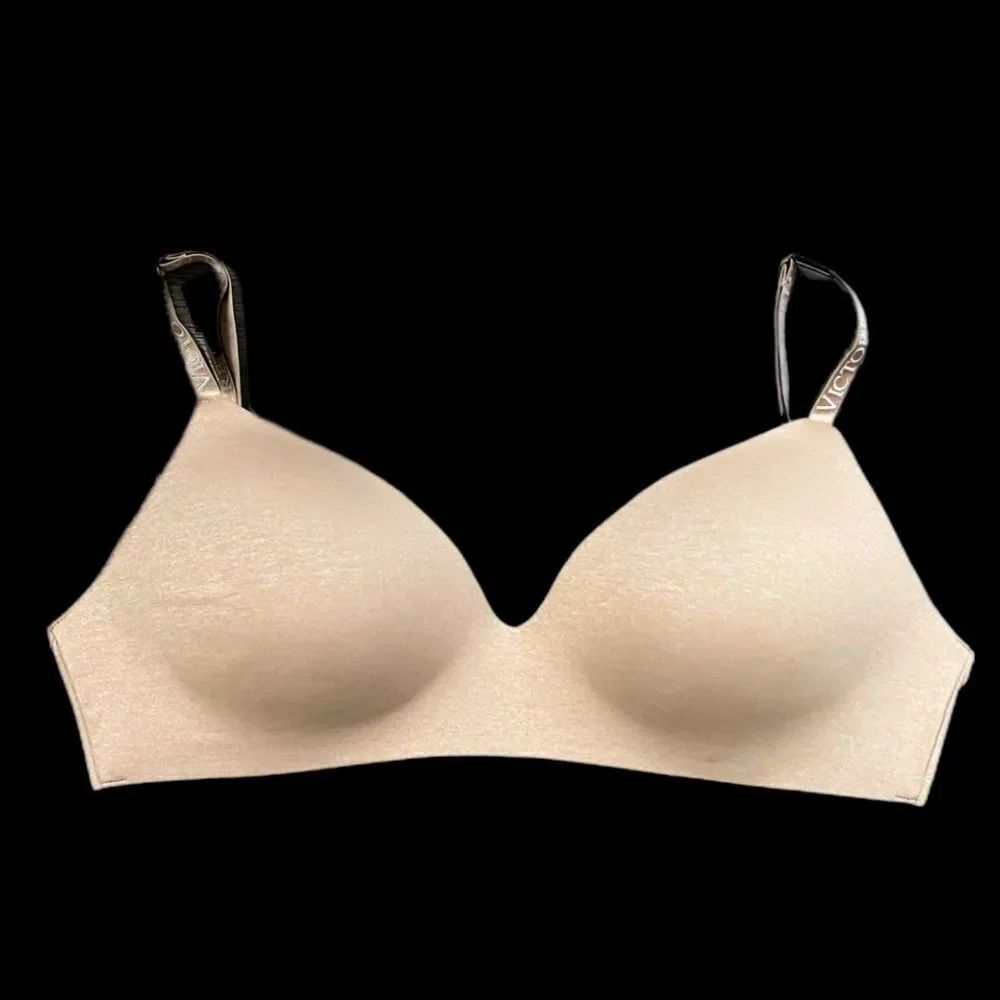 Victoria’s Secret Lightly Lined no-wire bra marled beige 32DDD